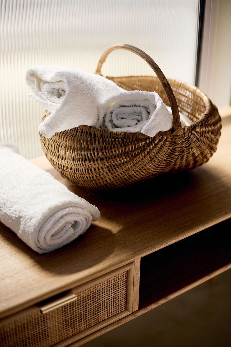 Spa On The Move — photograph by Cass Collett
