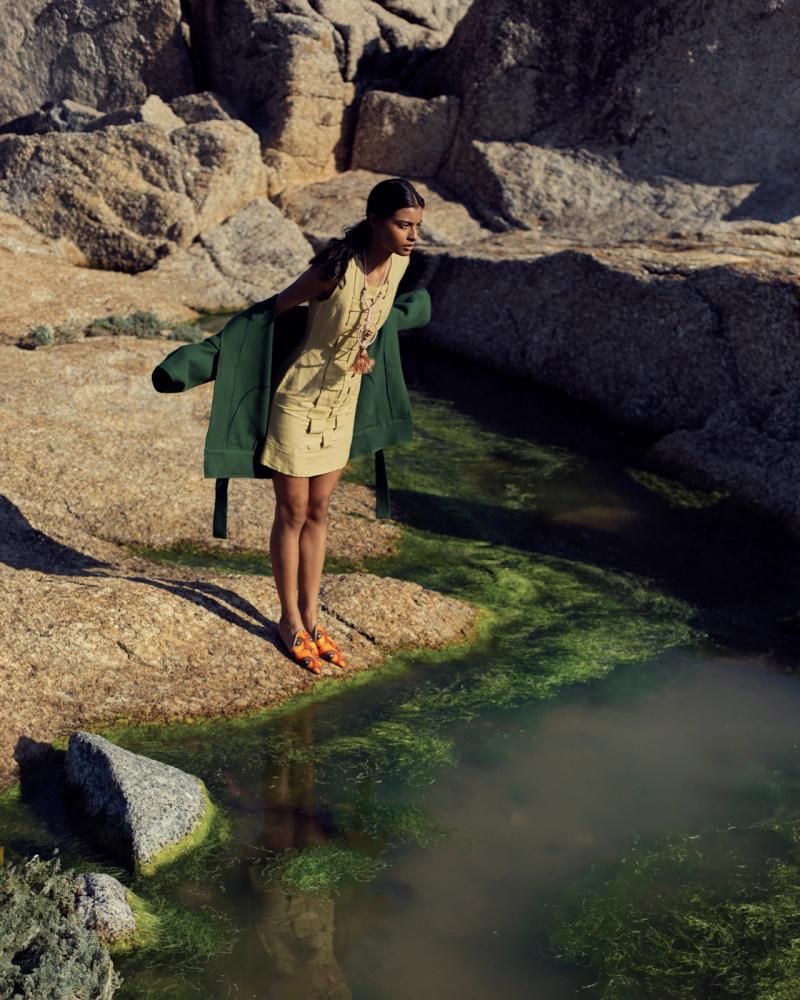Edge of the Tide — photograph by Cass Collett