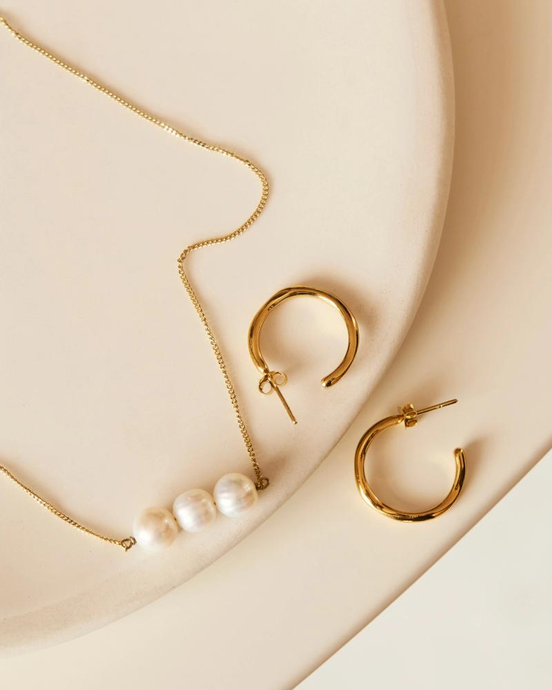 Meraki Jewellery — photograph by Cass Collett
