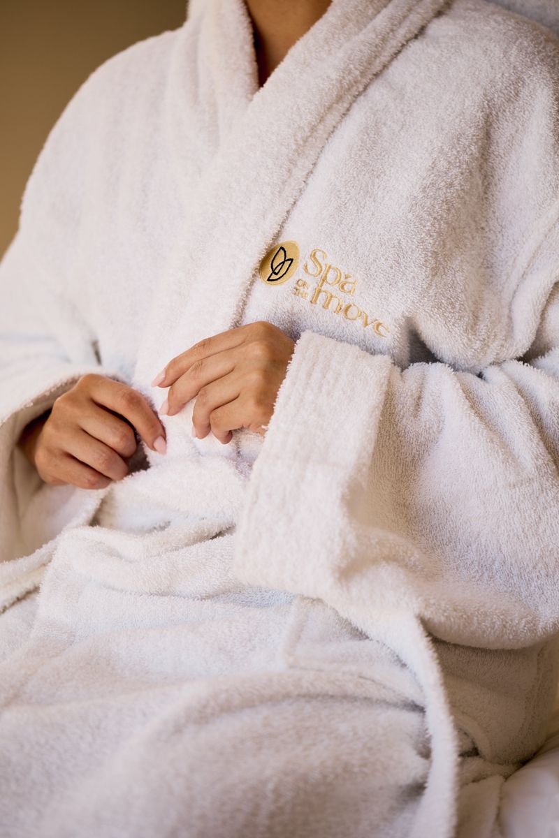 Spa On The Move — photograph by Cass Collett