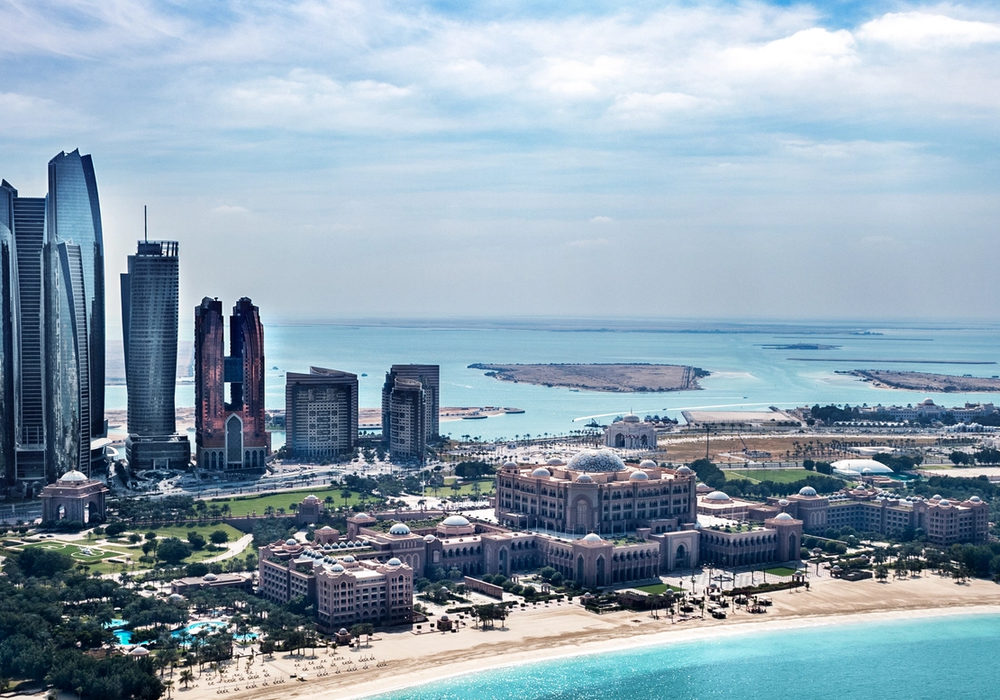 Digital Marketing Innovations for Holiday Campaigns in Abu Dhabi โจ