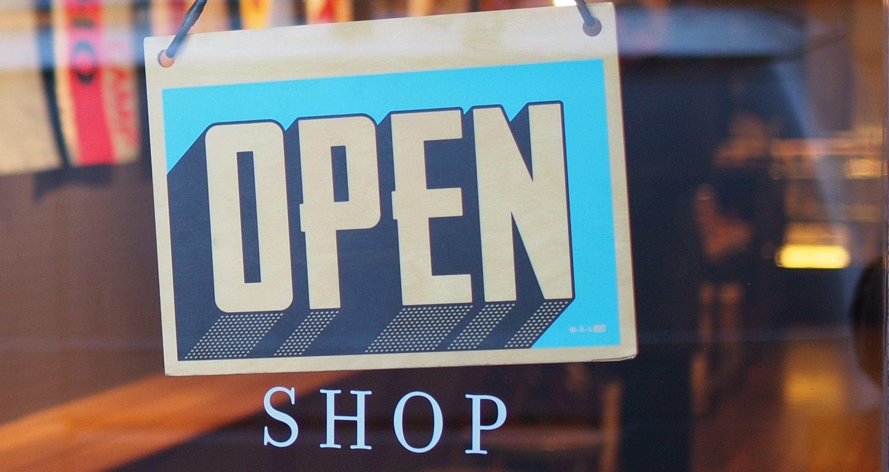 Seasonal Pop-Ups vs. Permanent Stores: Which Is Better for Your Brand?