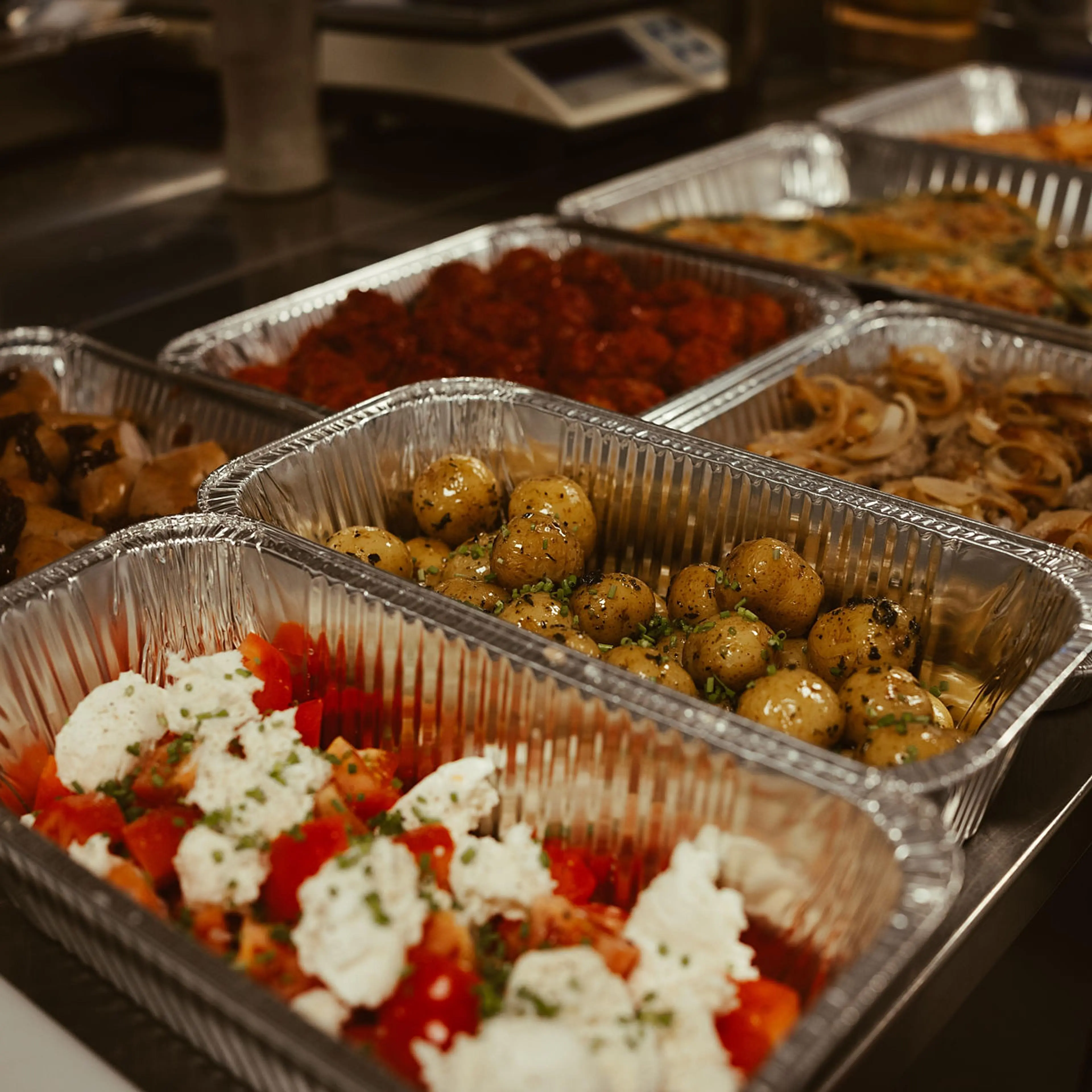 Stund aluformer med mat