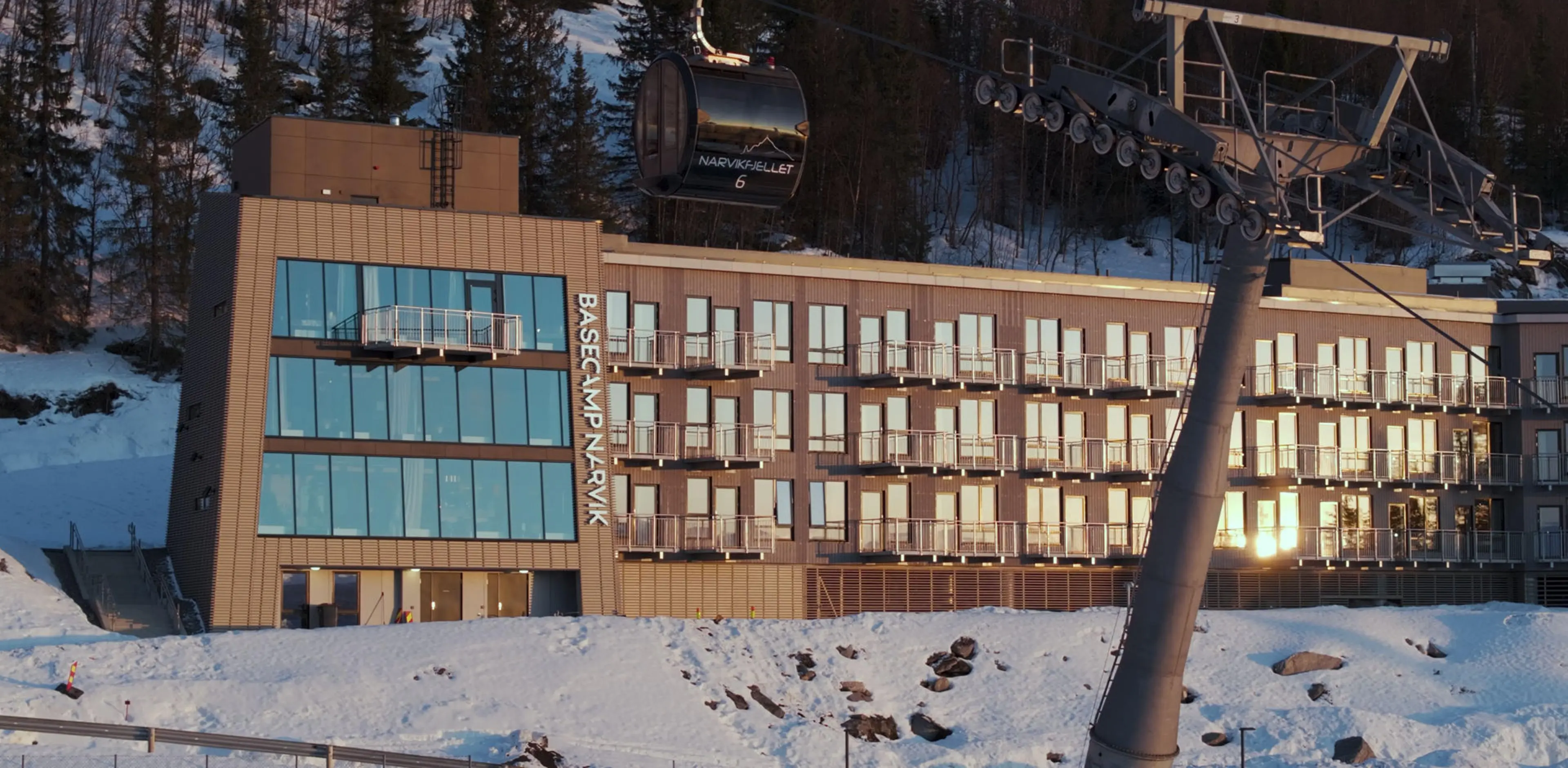 Bilder fra kundecase - Basecamp Narvik