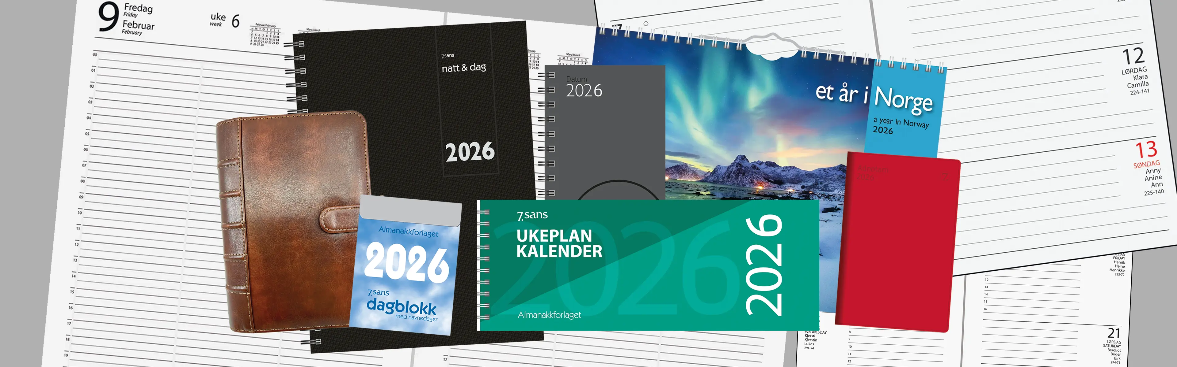 Foto som viser et utvalg av årets kalendere