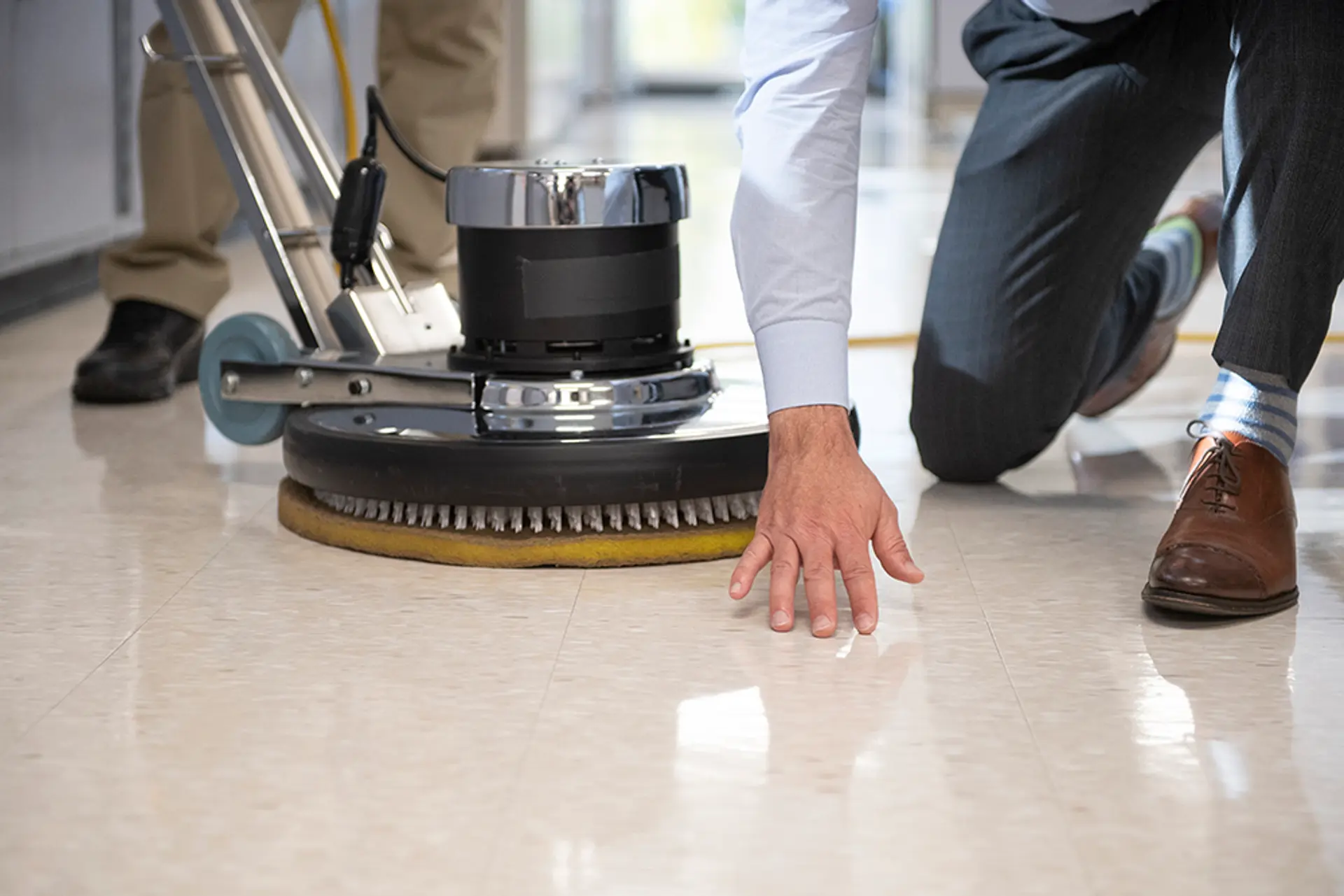 Få gnistrende rene gulv: 3M Scotch Brite Technical Pads | Norengros