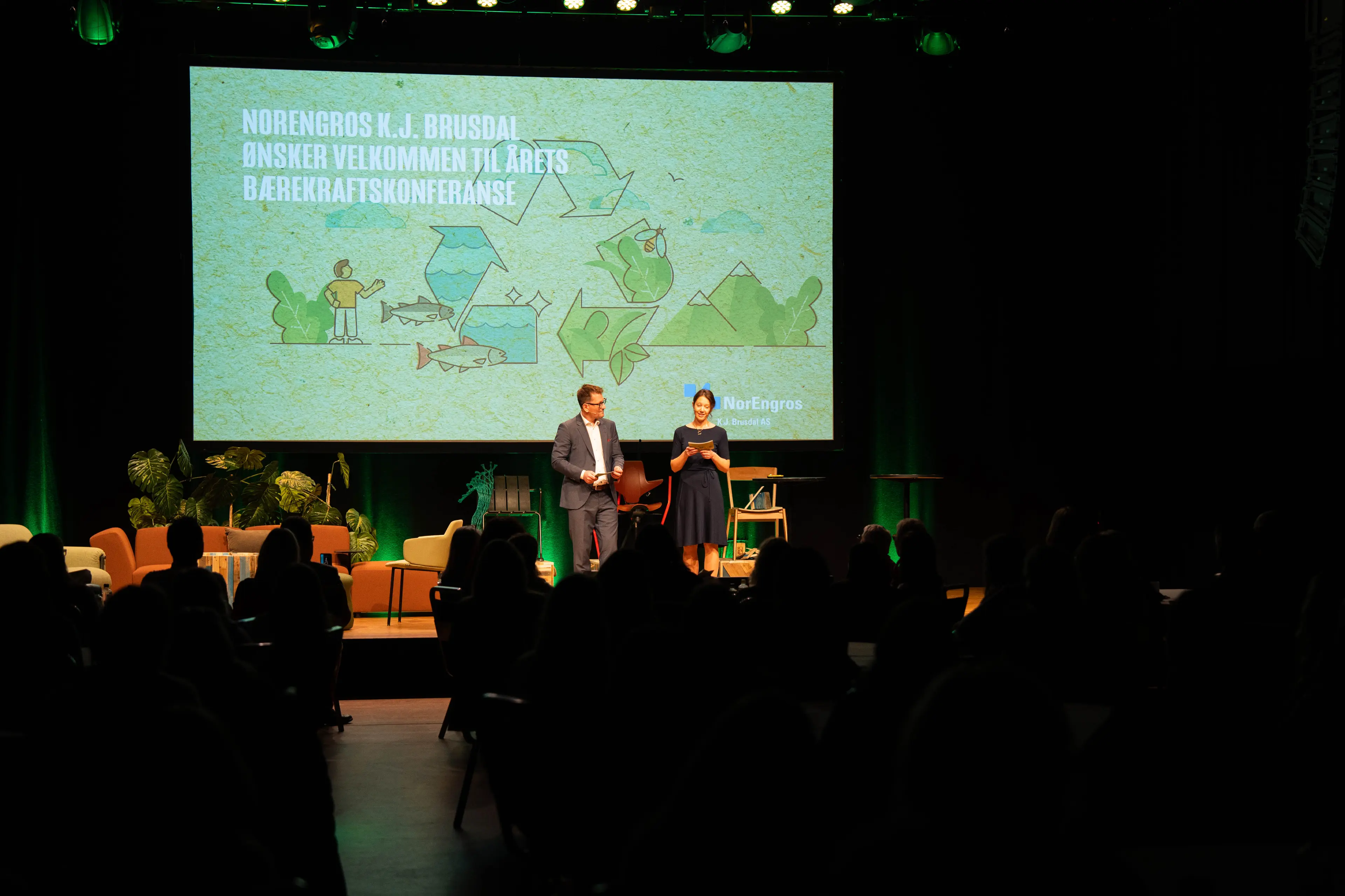 Konferansier Sissel og Thomas