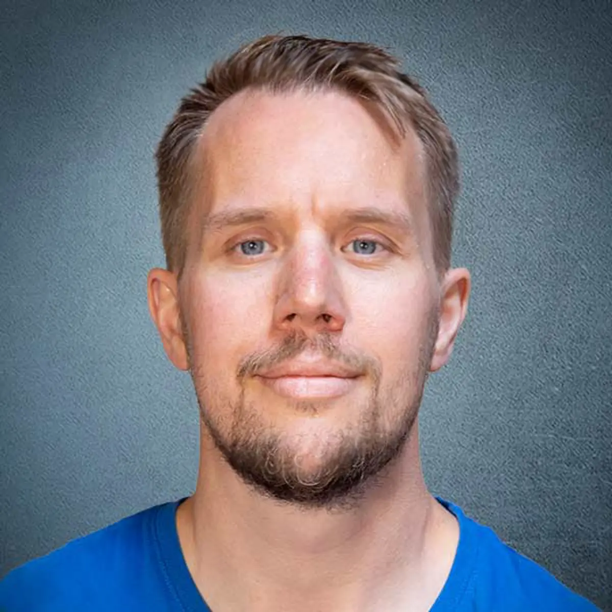 Bildet viser Terje Nesje, butikkselger i Bodø