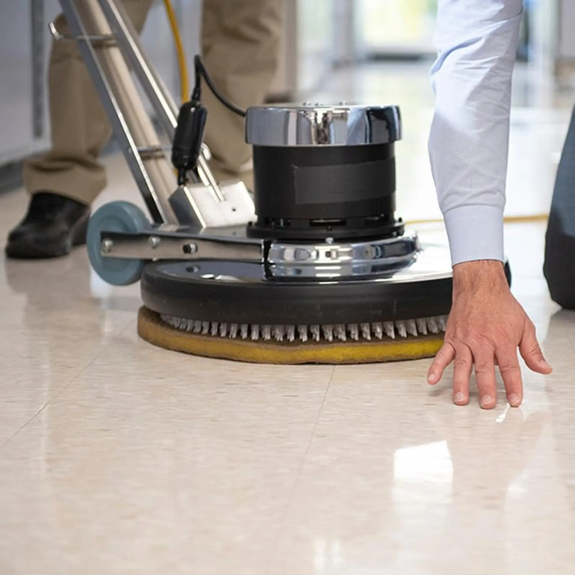 Få gnistrende rene gulv: 3M Scotch Brite Technical Pads