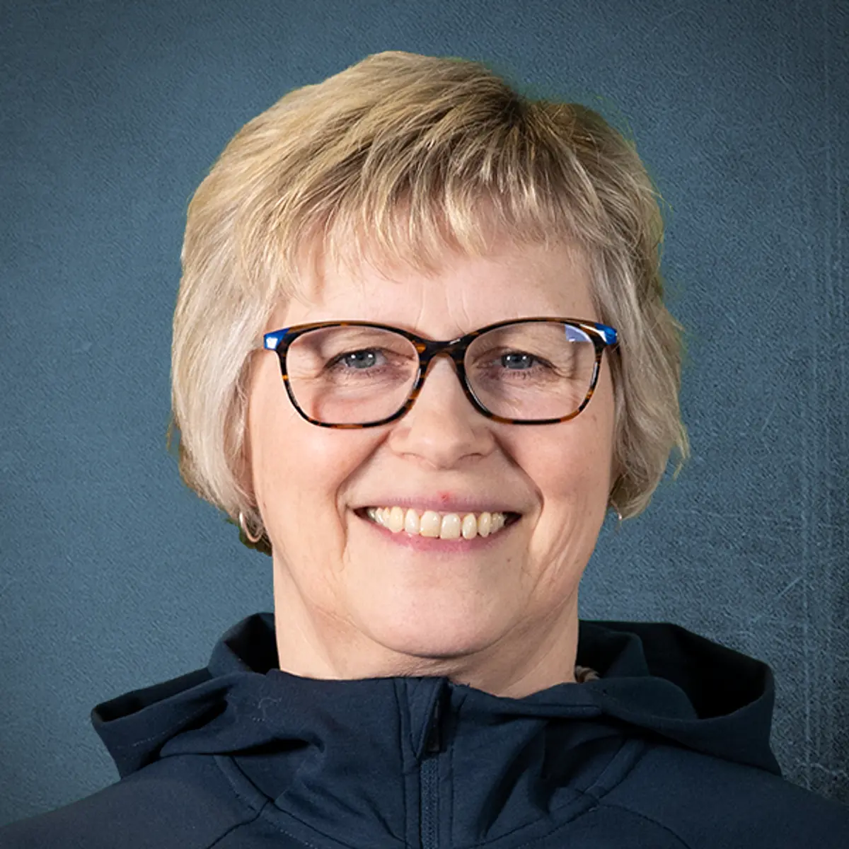 Bildet viser Mona Talin, lokal salgsleder på Mo