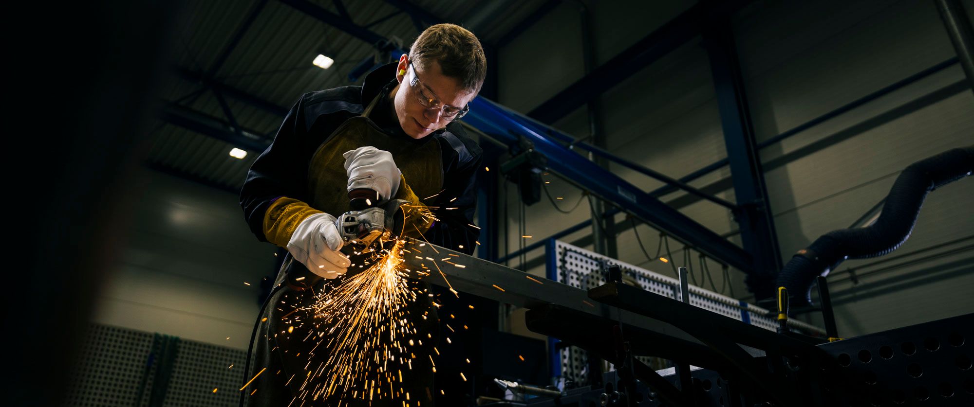 Arbeidsklær og verneutstyr får du hos Norengros Kjosavik