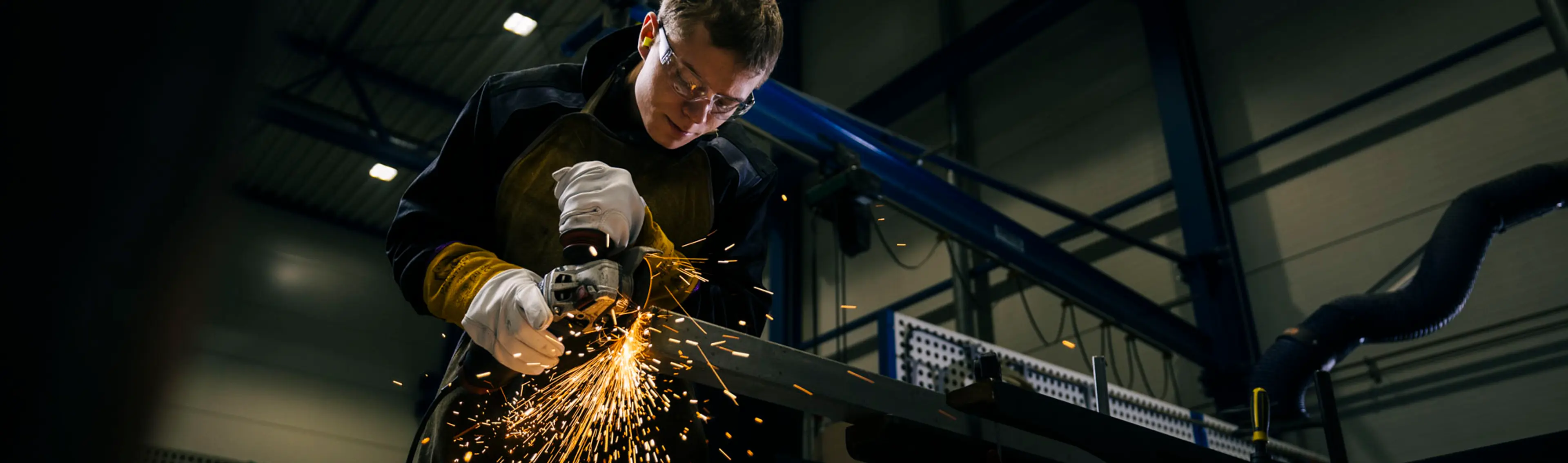 Arbeidsklær og verneutstyr får du hos Norengros Kjosavik