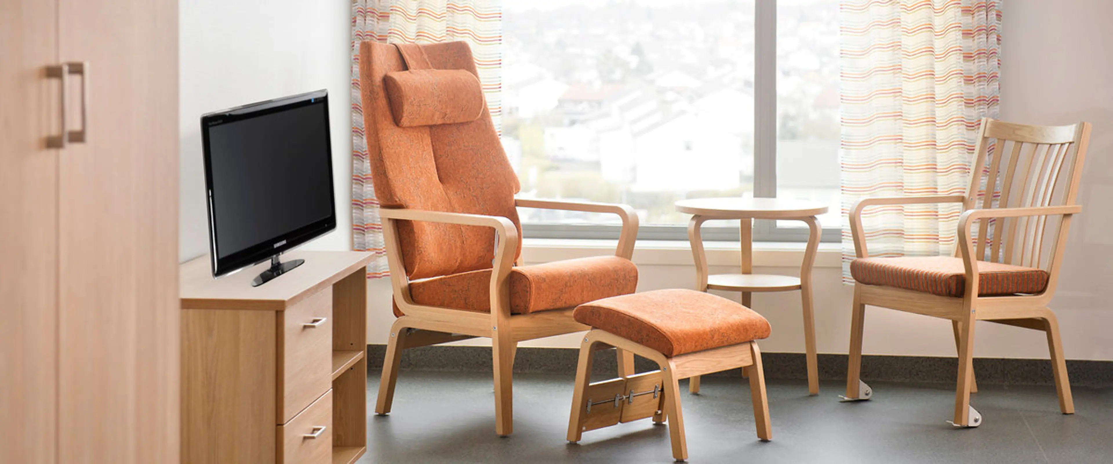 Møbler til helse og omsorg - Helland Bergaastjern