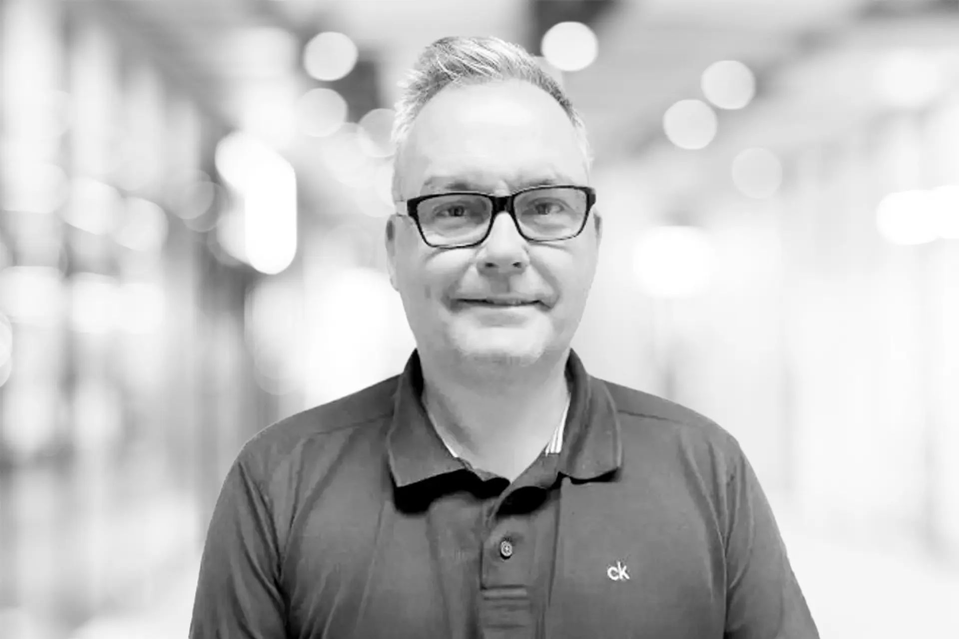 Robert Johansson Dahlén - Johs. Olsen