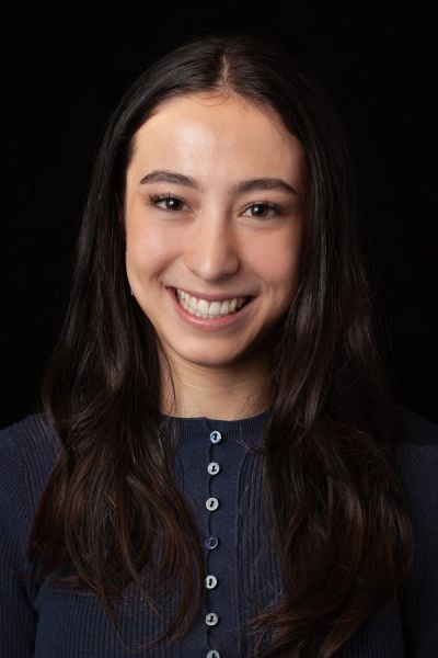 Maya ANDERSON headshot