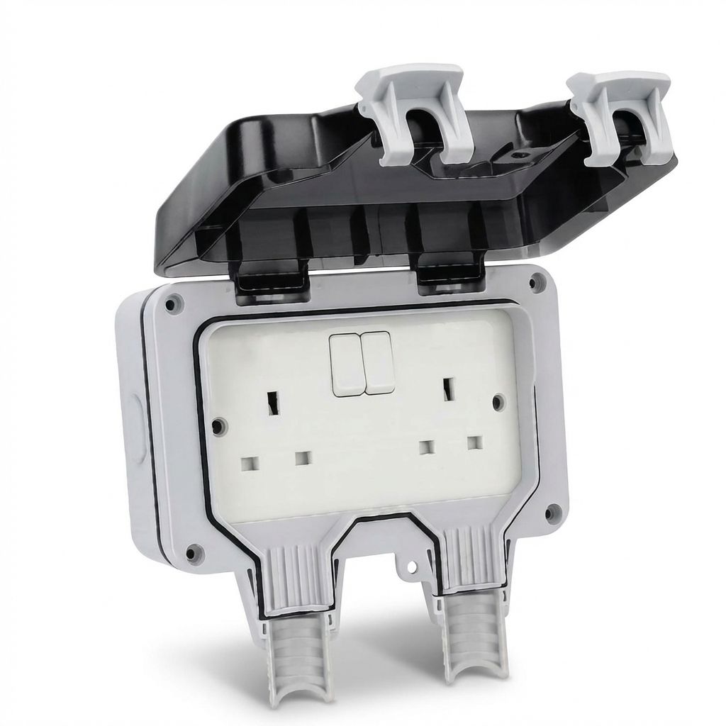 13A DOUBLE GANGED SWITCHED SOCKET-IP66