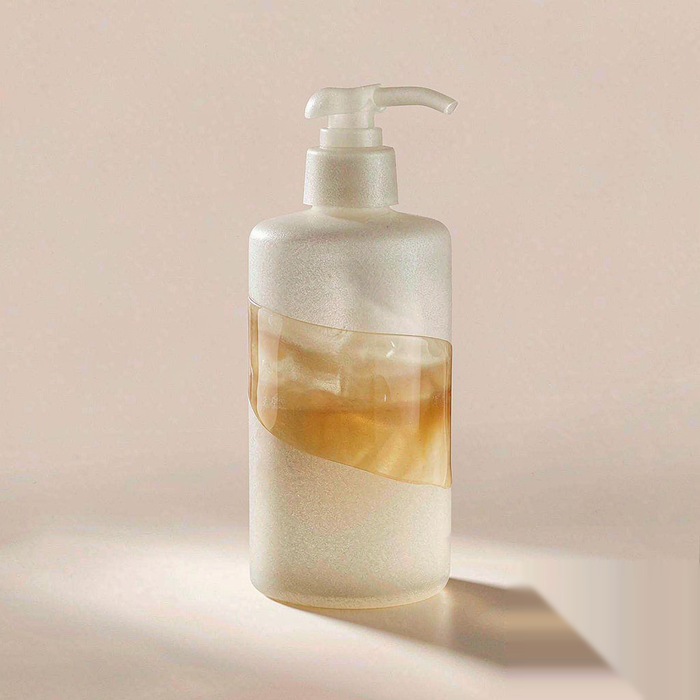 Kojic Turmeric Brightening Body Wash