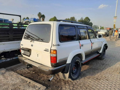 Toyota LandCruiser Cobra picture