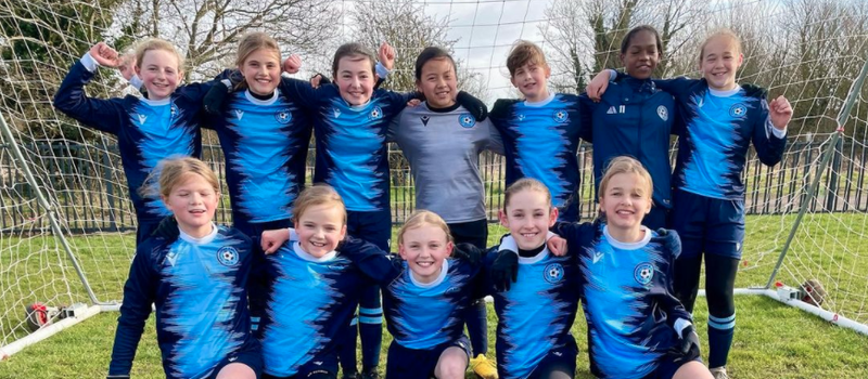 Photo of the 2021-2022 GIRL SQUAD