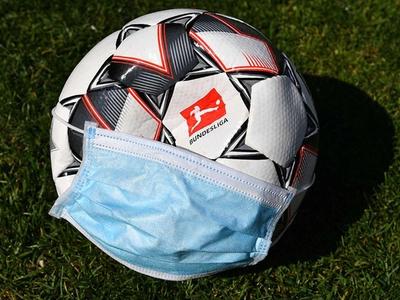 Ball and face mask