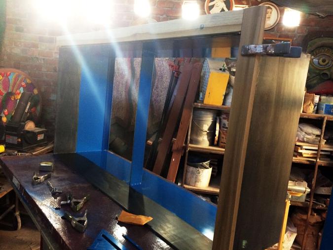 Planter with enameled interior