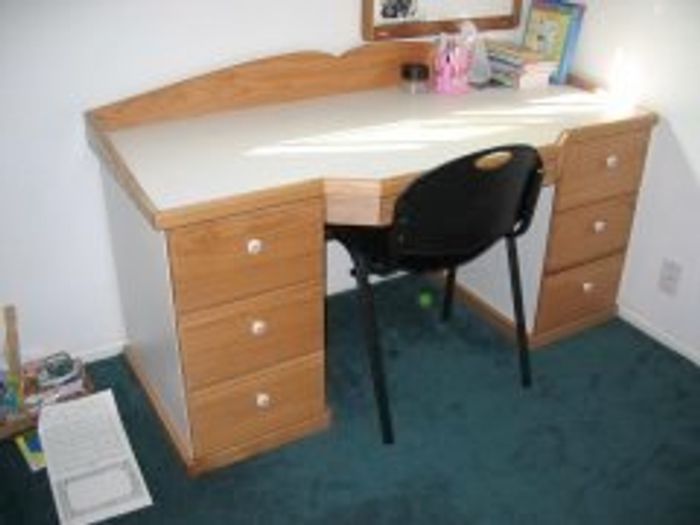 Tables & Desks — view 2