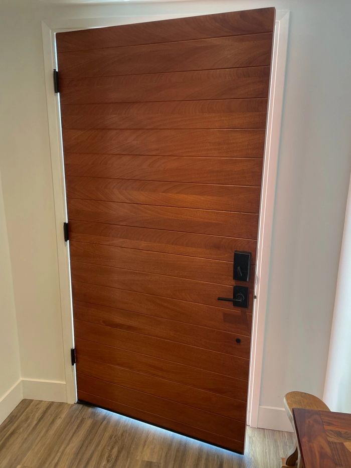 Front Exterior Door — view 6