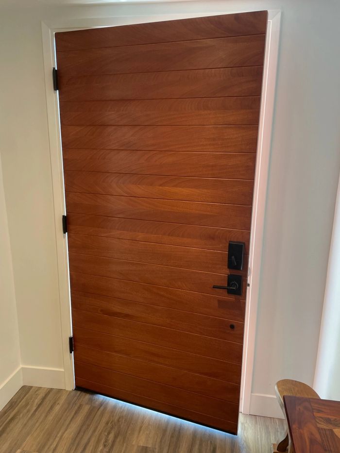 Front Exterior Door — view 7