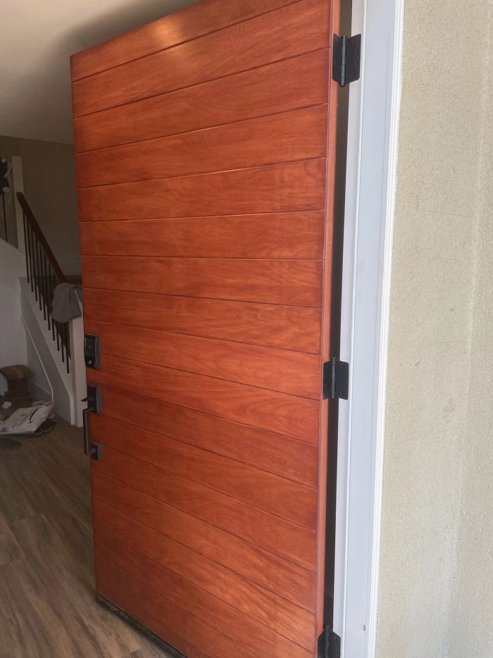 Front Exterior Door — view 4