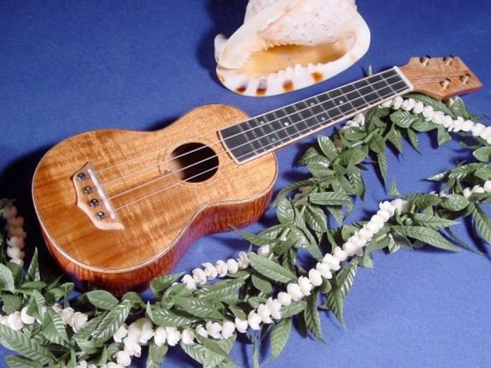 Standard Ukuleles — view 15