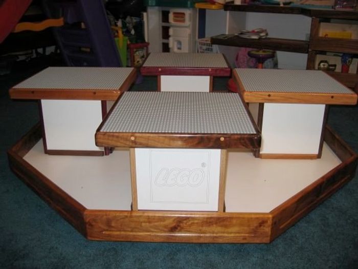 Tables & Desks — view 4