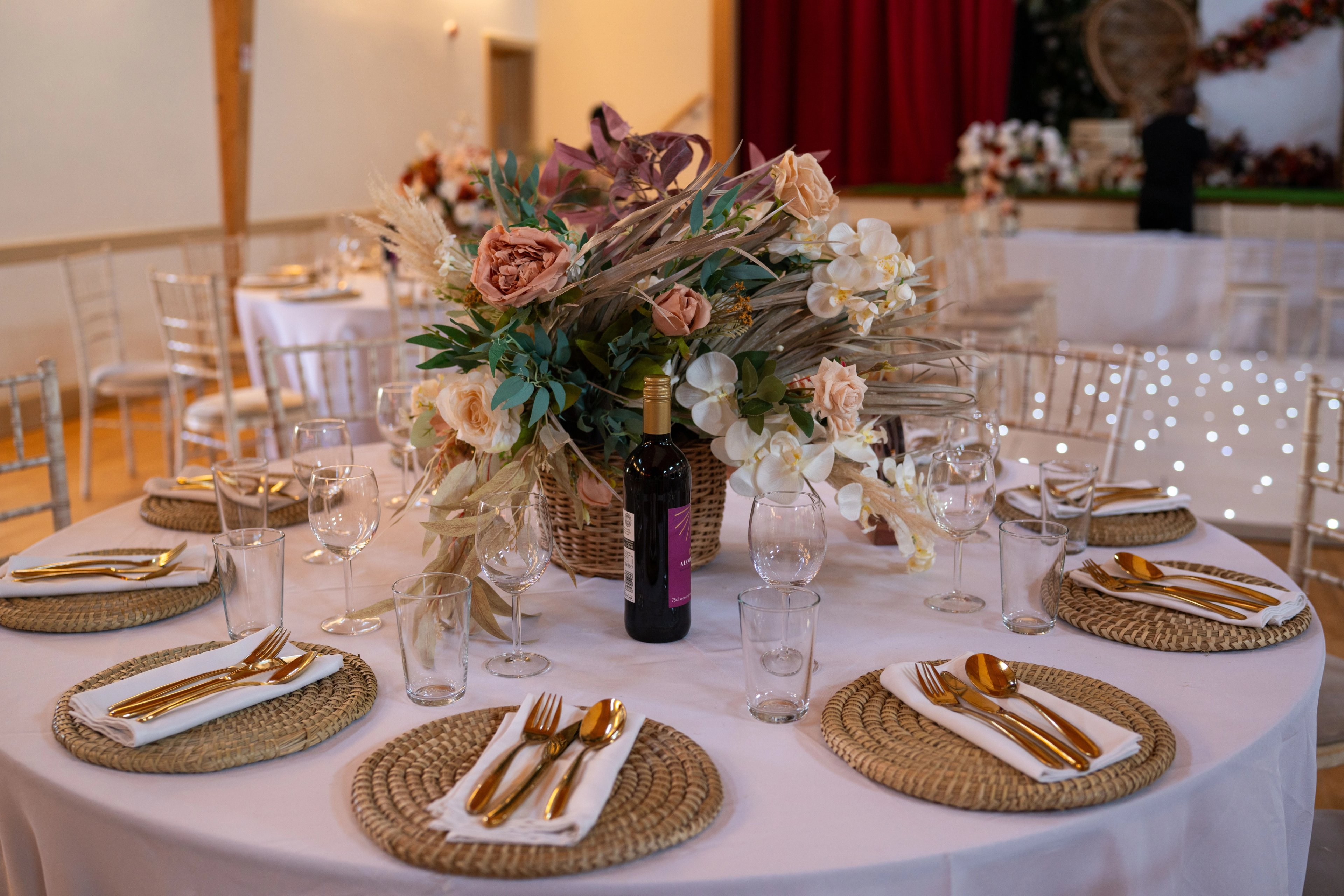 Lizzy and Patrick's traditional wedding, photographed by Pixton Media