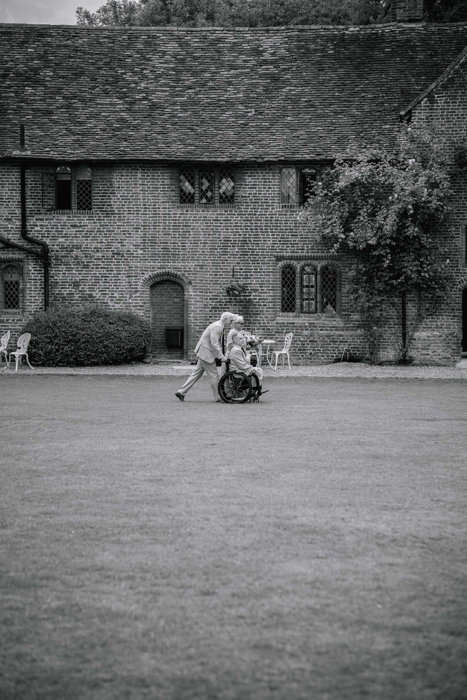 Phill and Amanda — photo 34