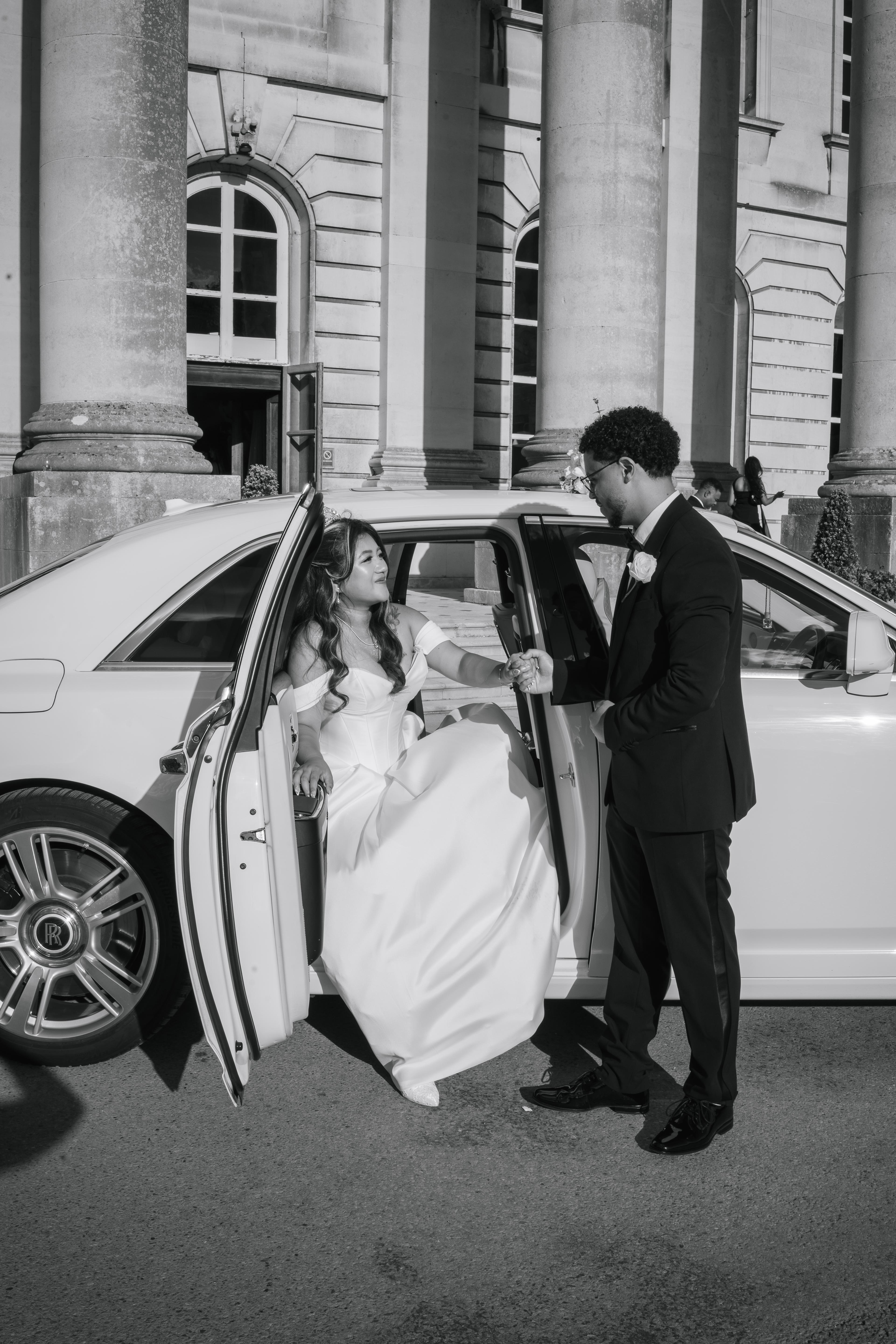 Jane and Josh's wedding at Moor Park, Rickmansworth, photographed by Pixton Media