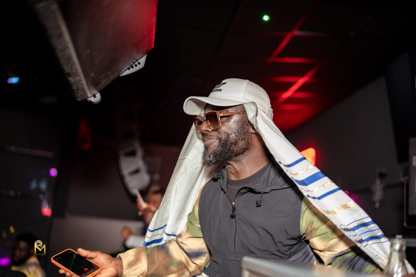 Parties — photo 18