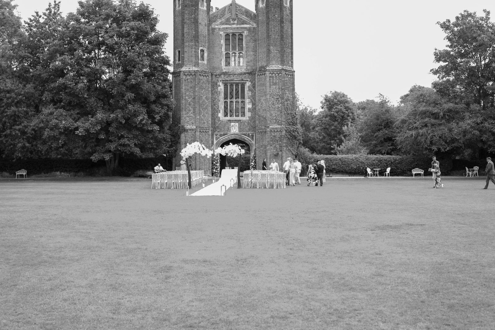 Phill and Amanda — photo 29