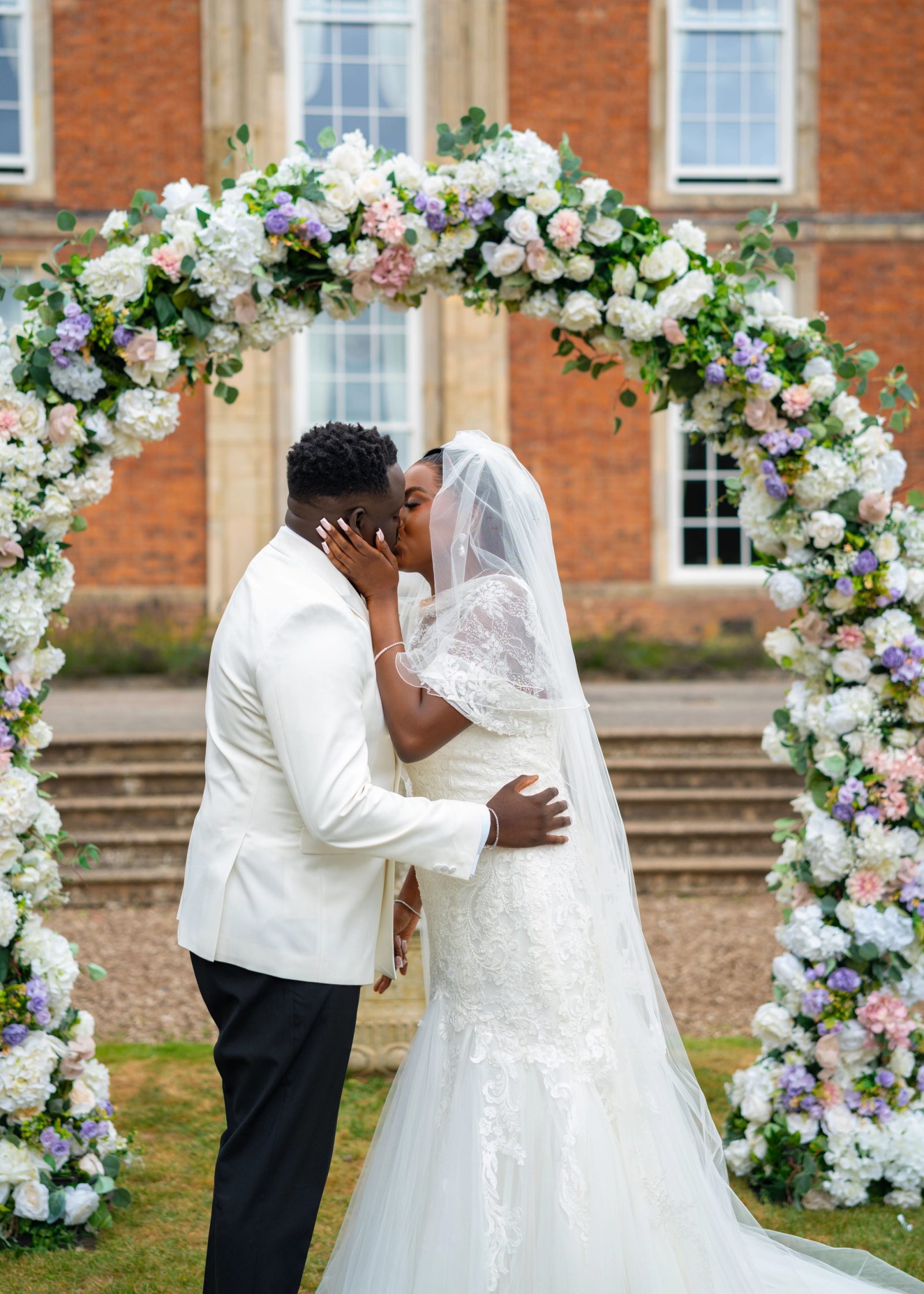 Osato & Busayo — photo 33