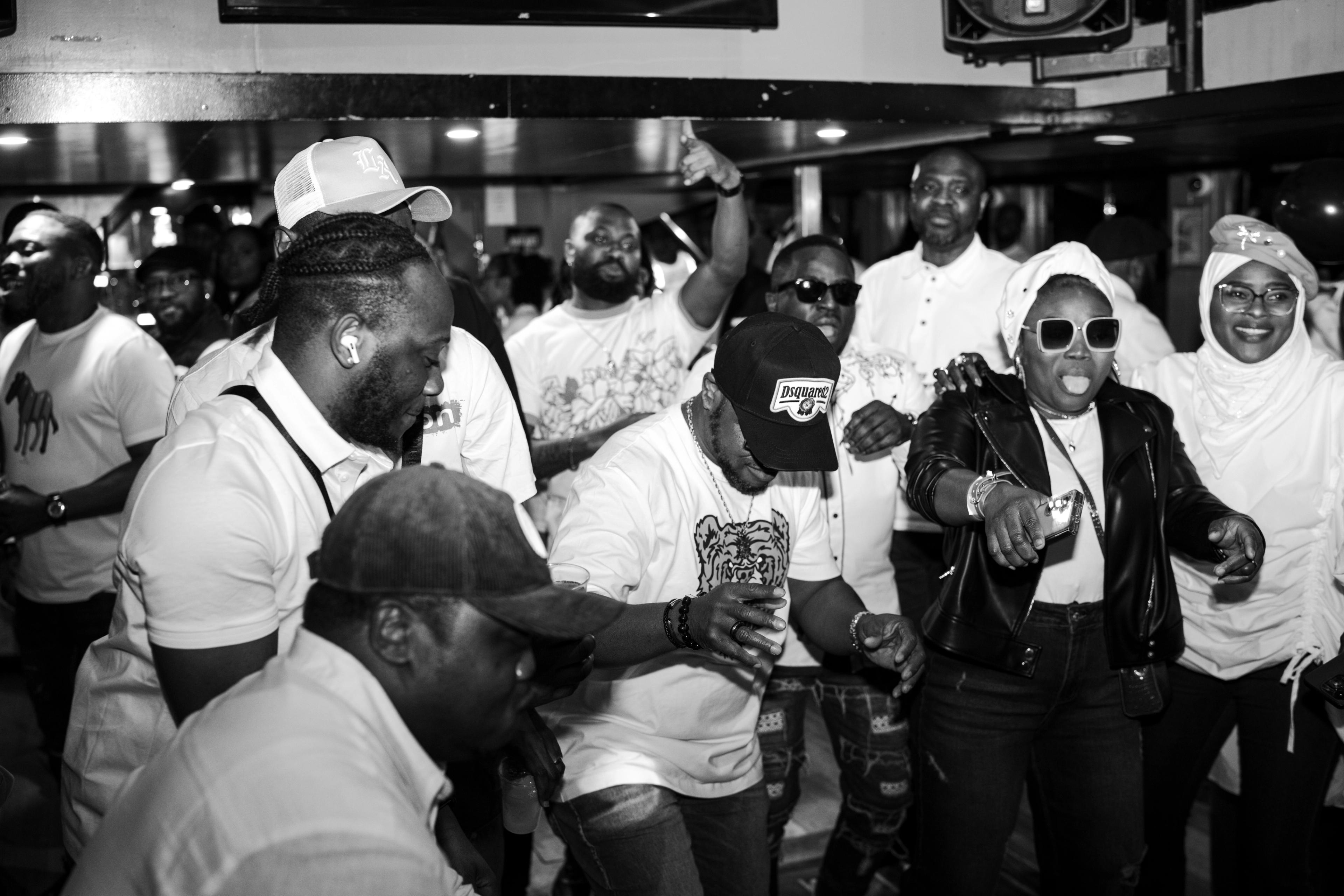 Birthday celebration photography by Pixton Media