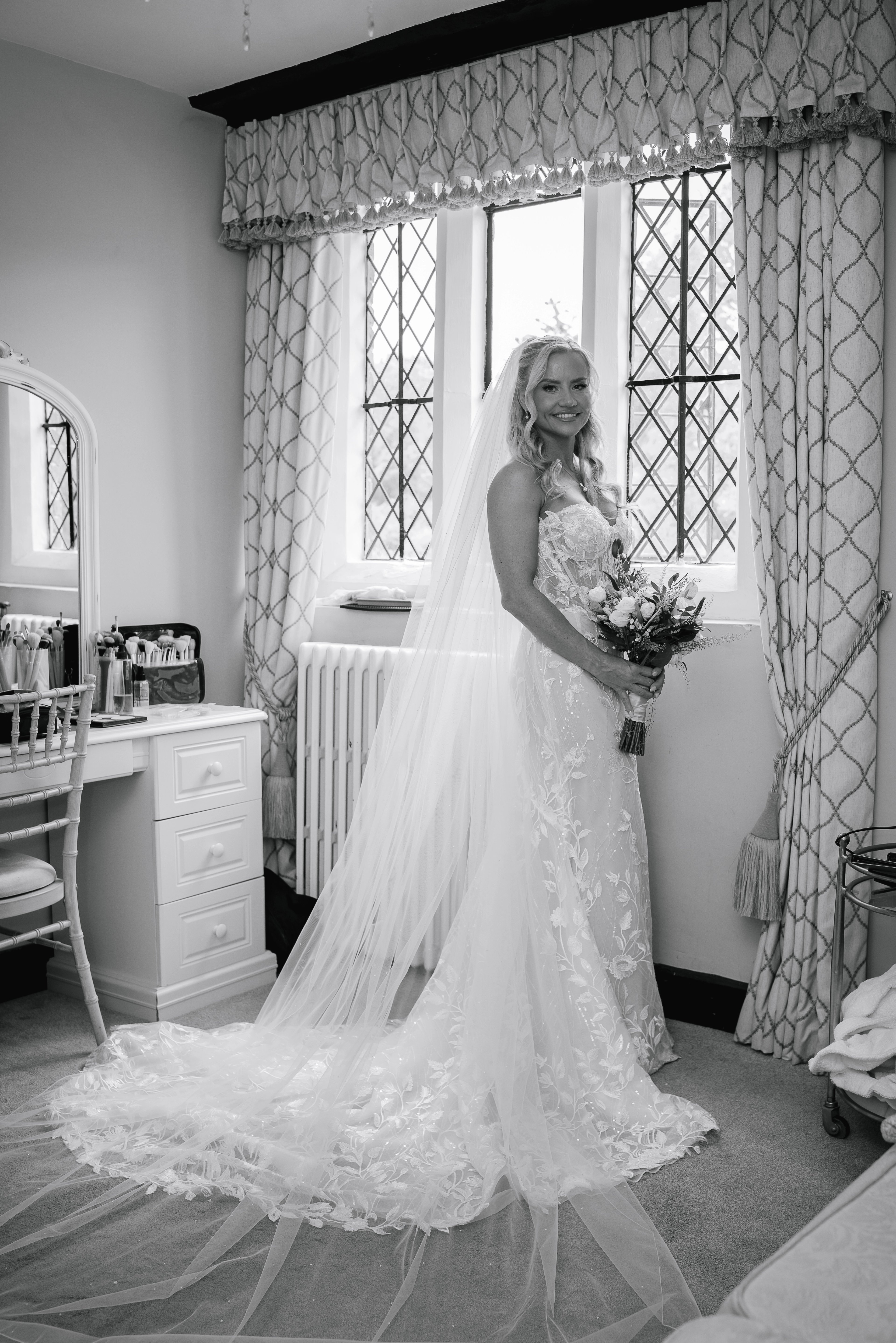Phill and Amanda wedding portrait by Pixton Media