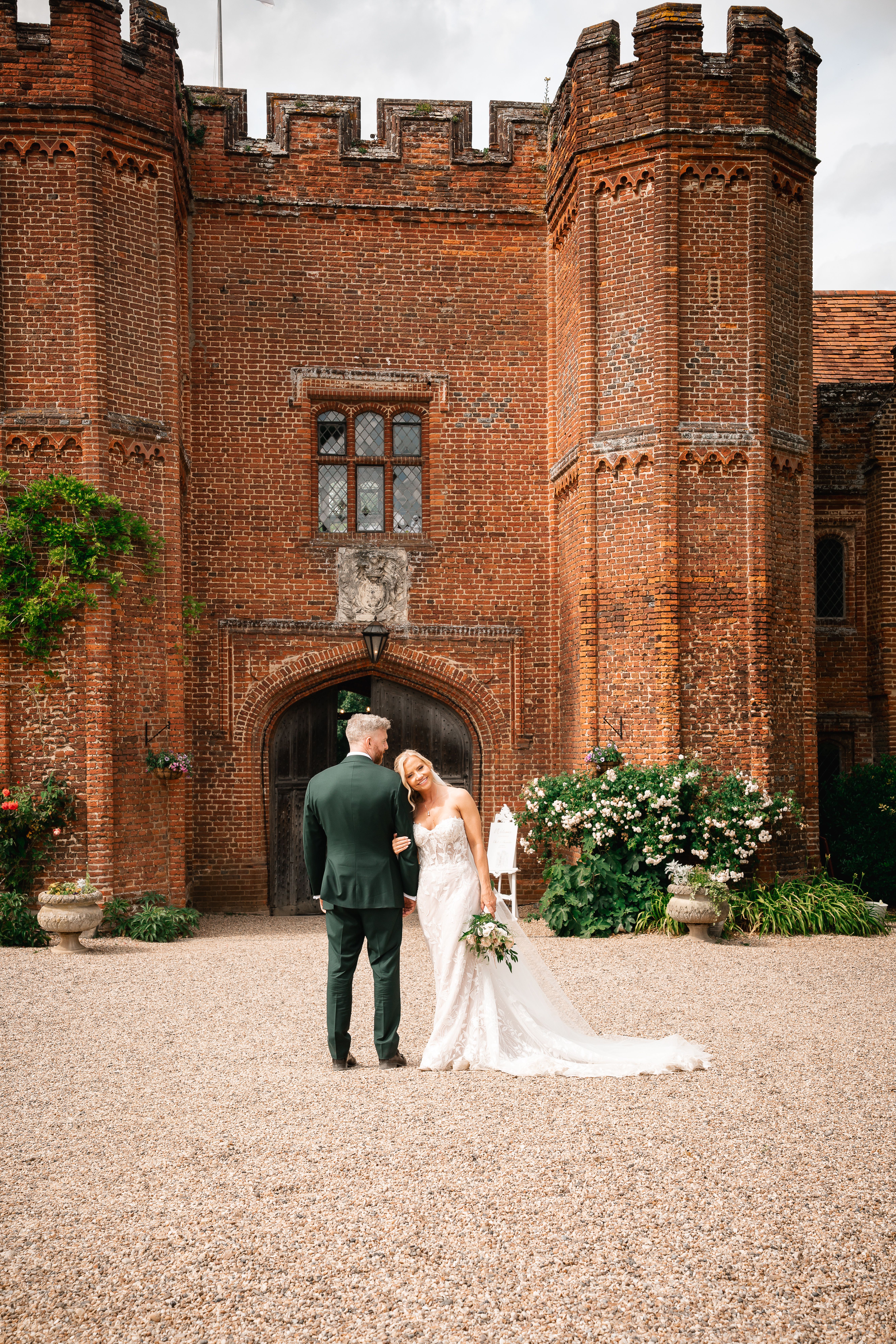 Phill and Amanda's wedding at Leez Priory, photographed by Pixton Media