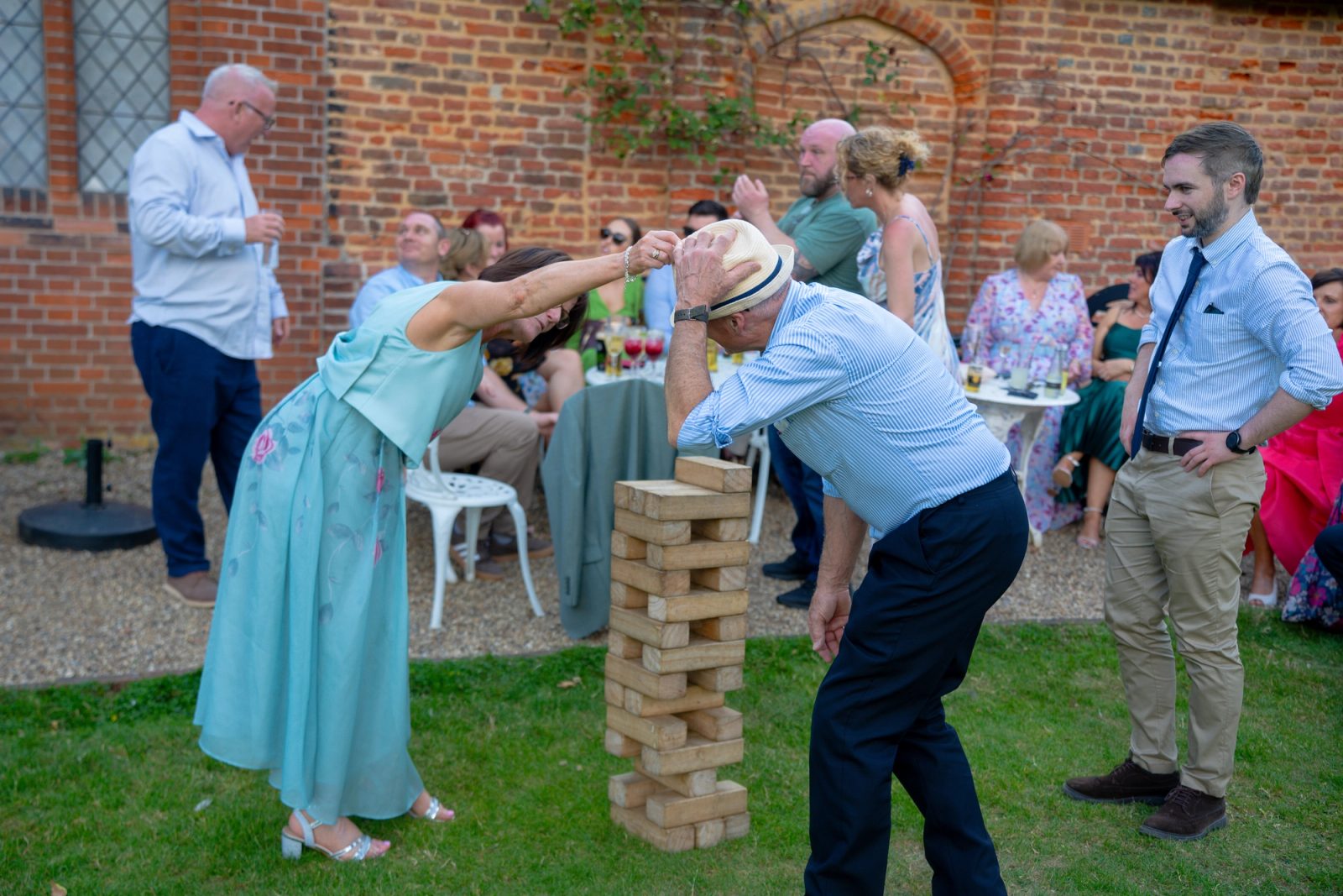 Phill and Amanda — photo 68