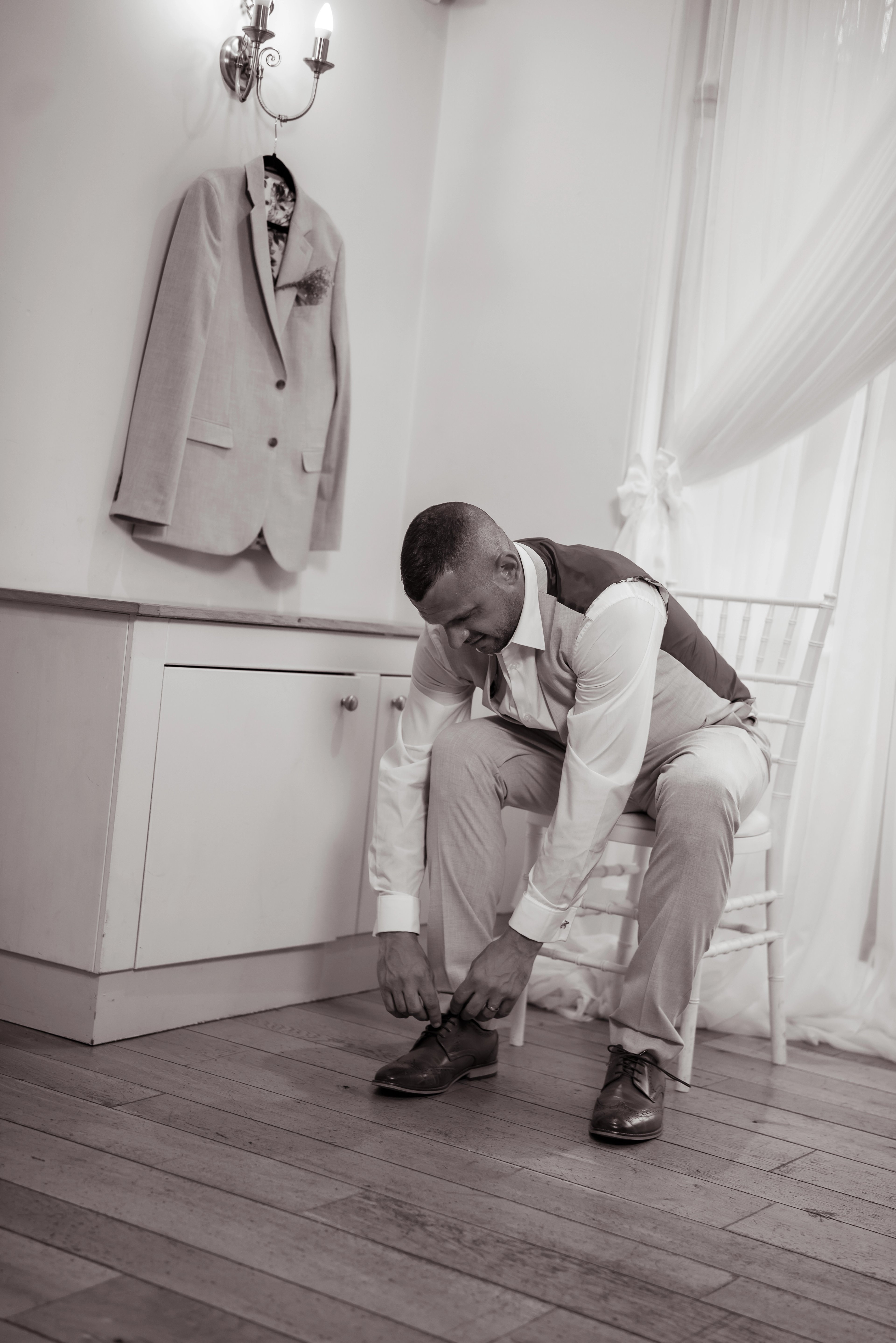 Documentary wedding photography, Ant and Chloe, by Pixton Media