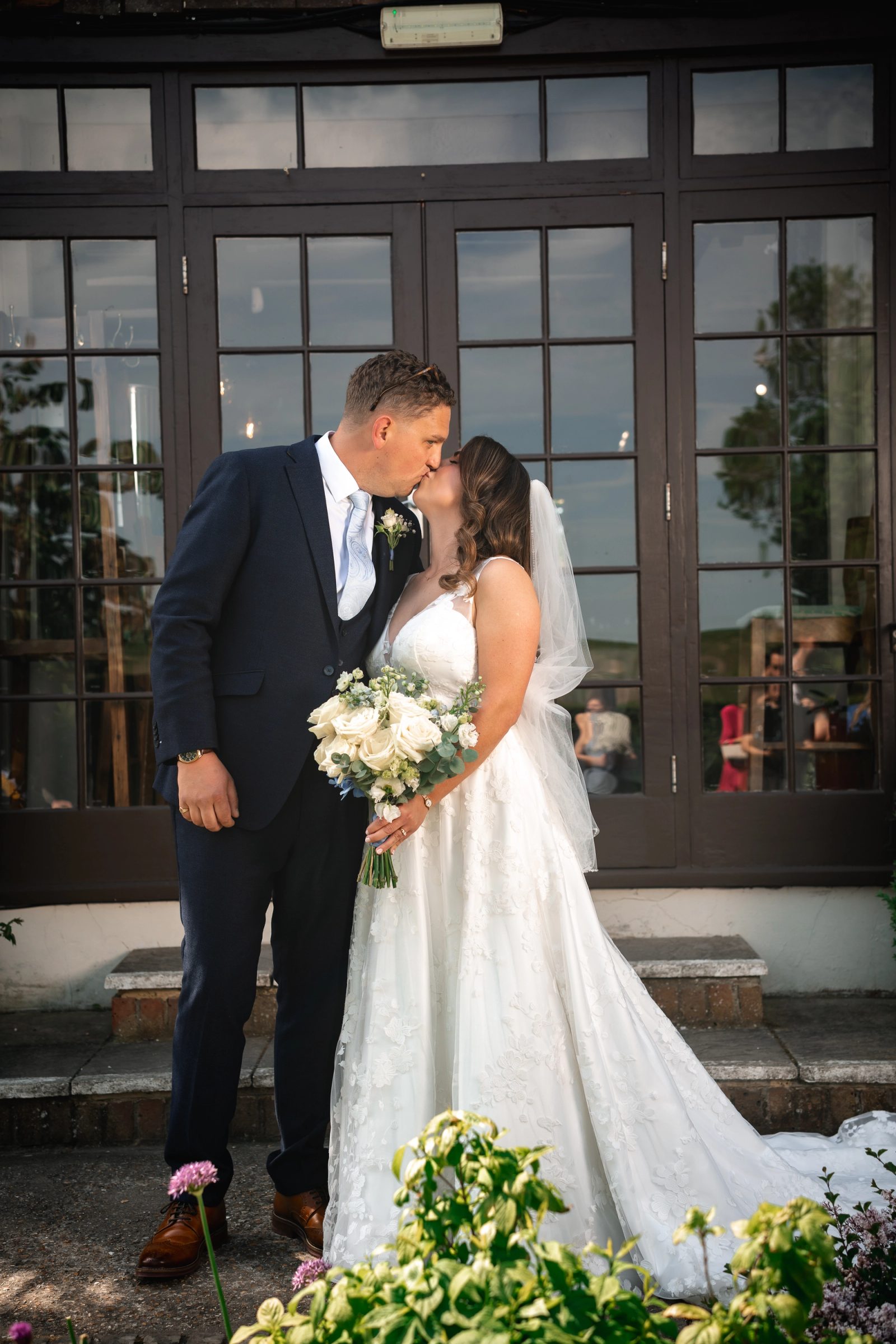 Becky and James — photo 19