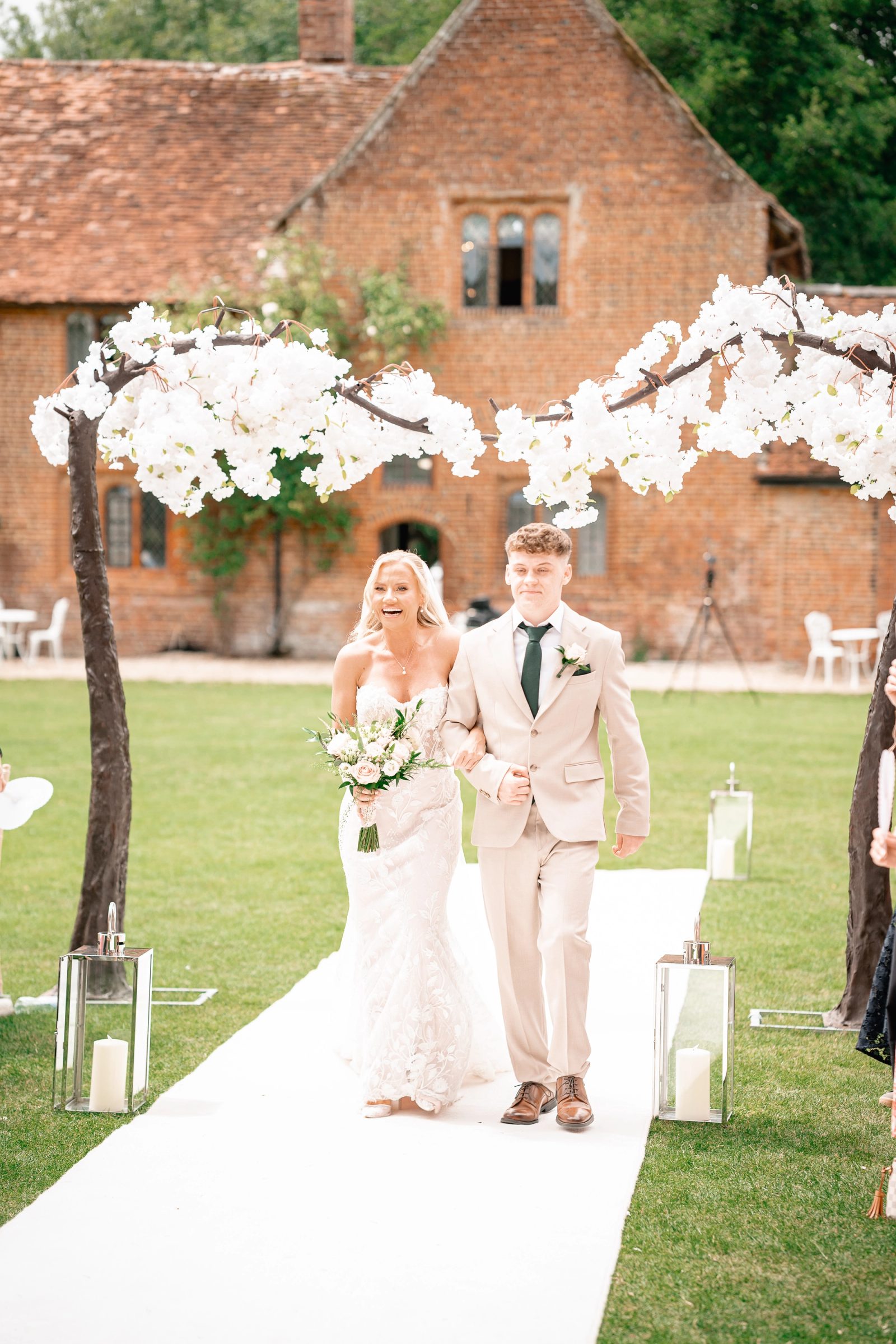 Phill and Amanda — photo 38