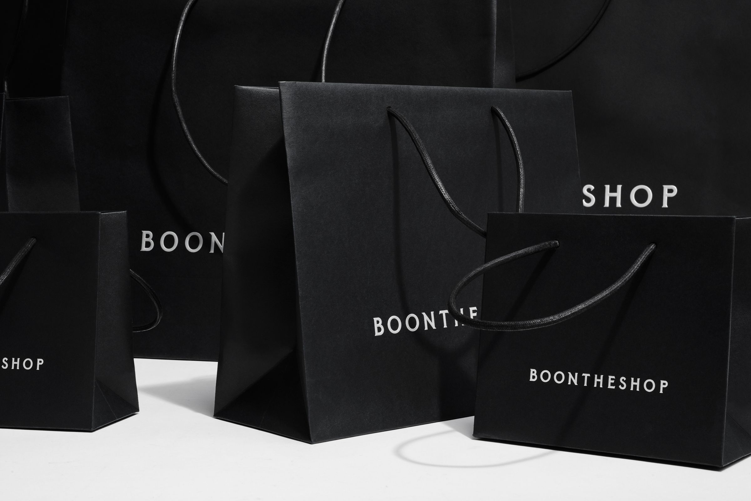 BOONTHESHOP shopping bags