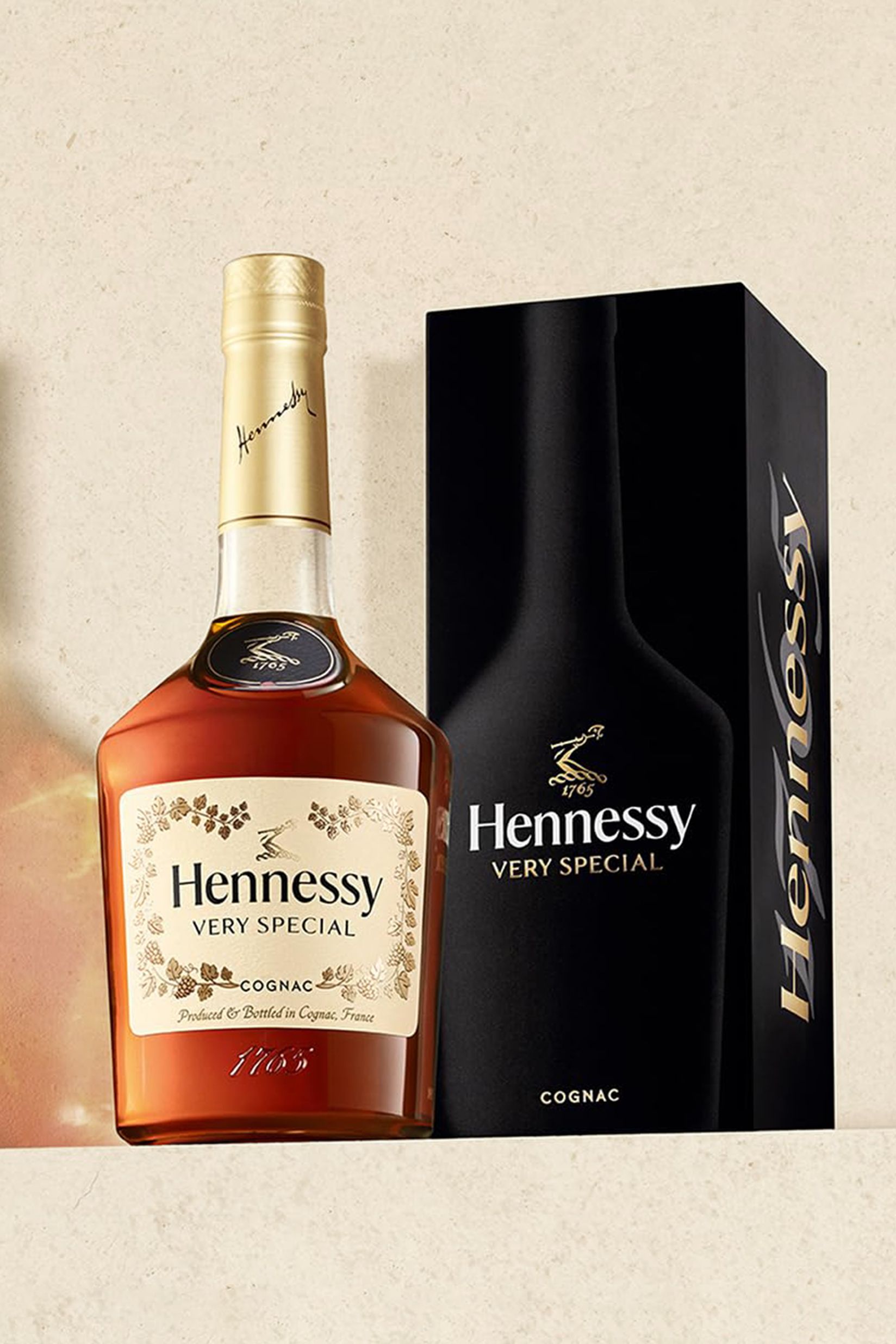 Hennessy Packaging Range — NR2154
