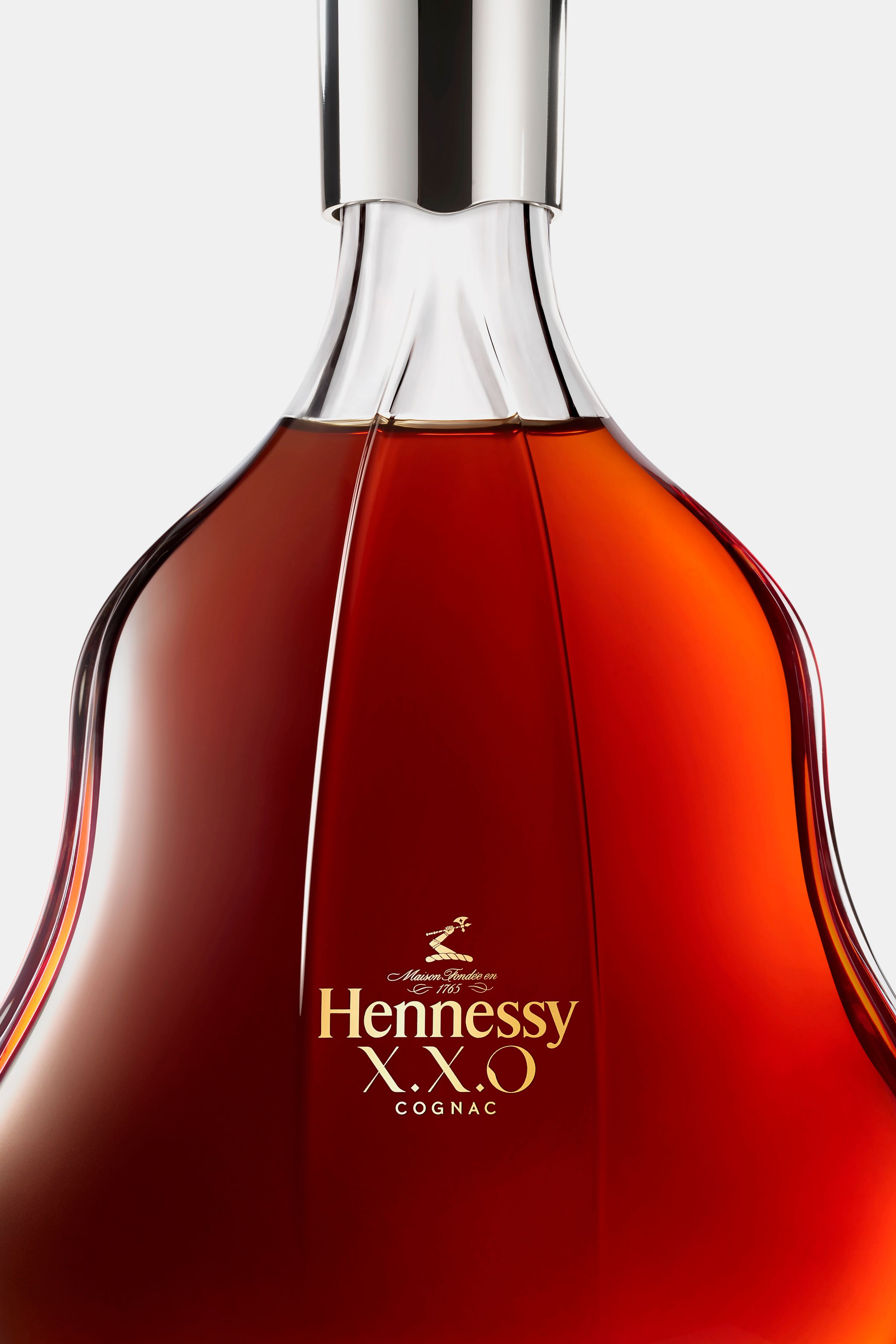 Hennessy XXO logo design applied to bottle
