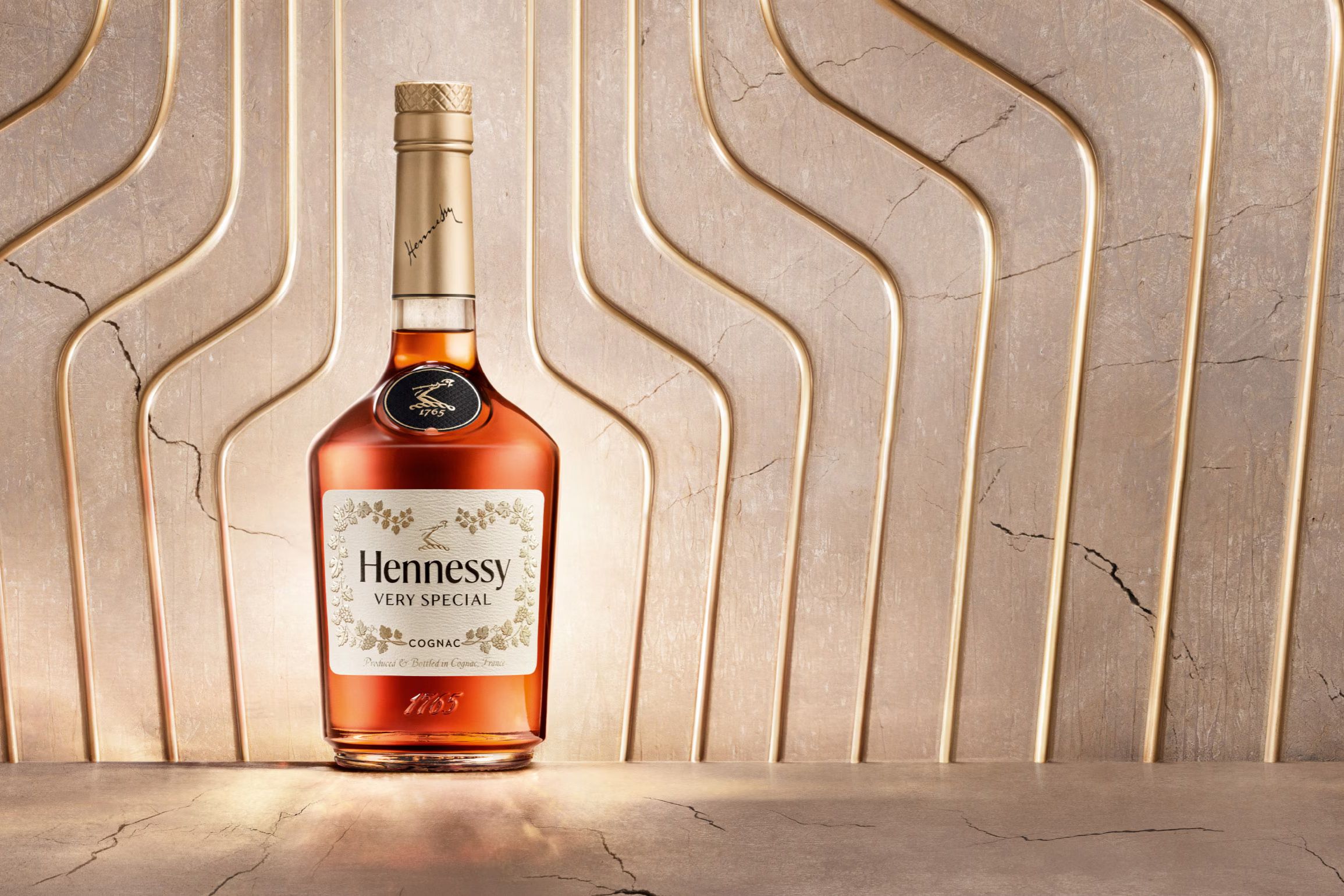 Hennessy Packaging Range — NR2154