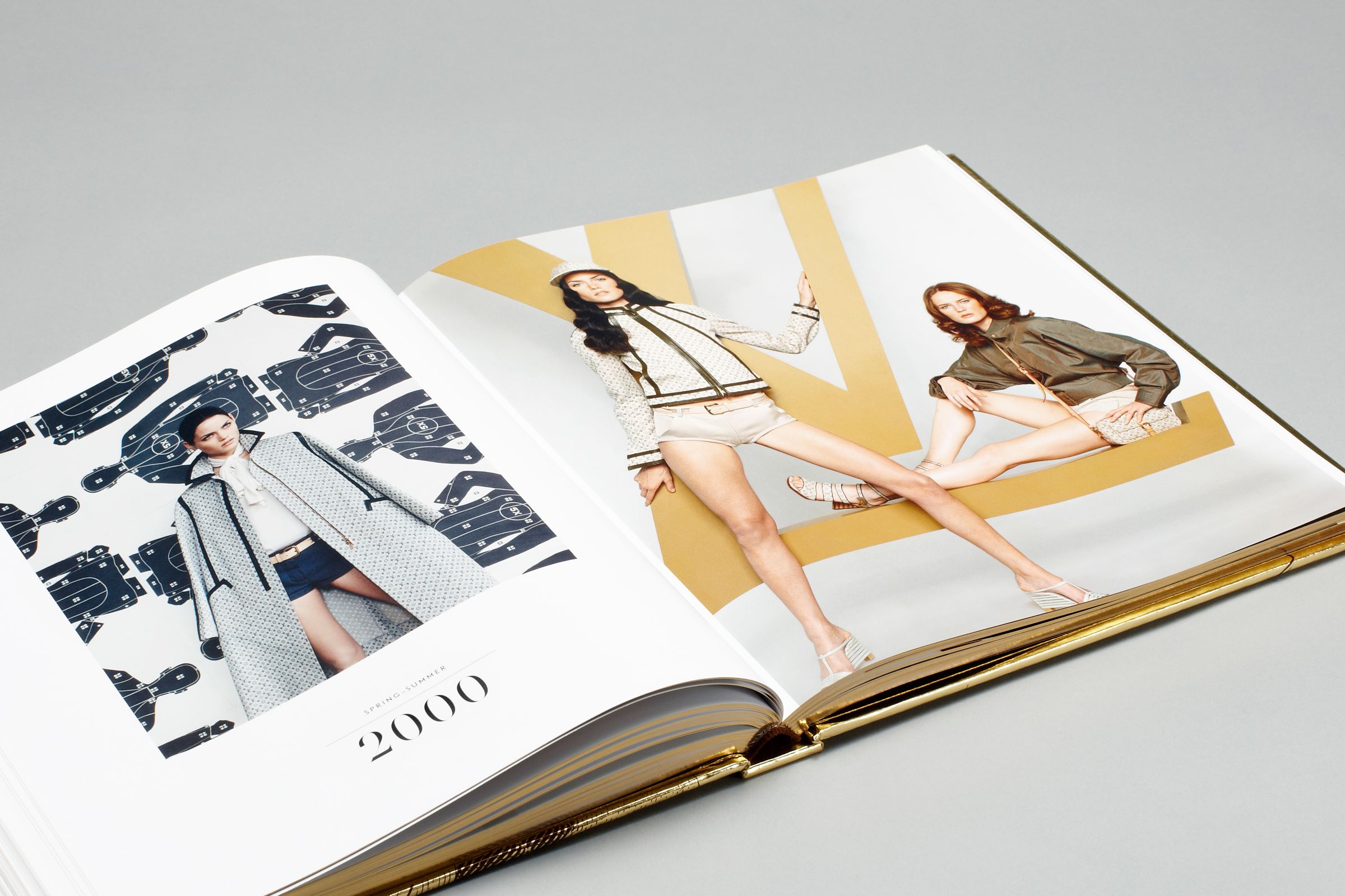 Fashion+Coloring+Book+Louis+Vuitton+Burberry+CHANEL+Gucci+Dior+HERMES+Marc+Jacob  for sale online