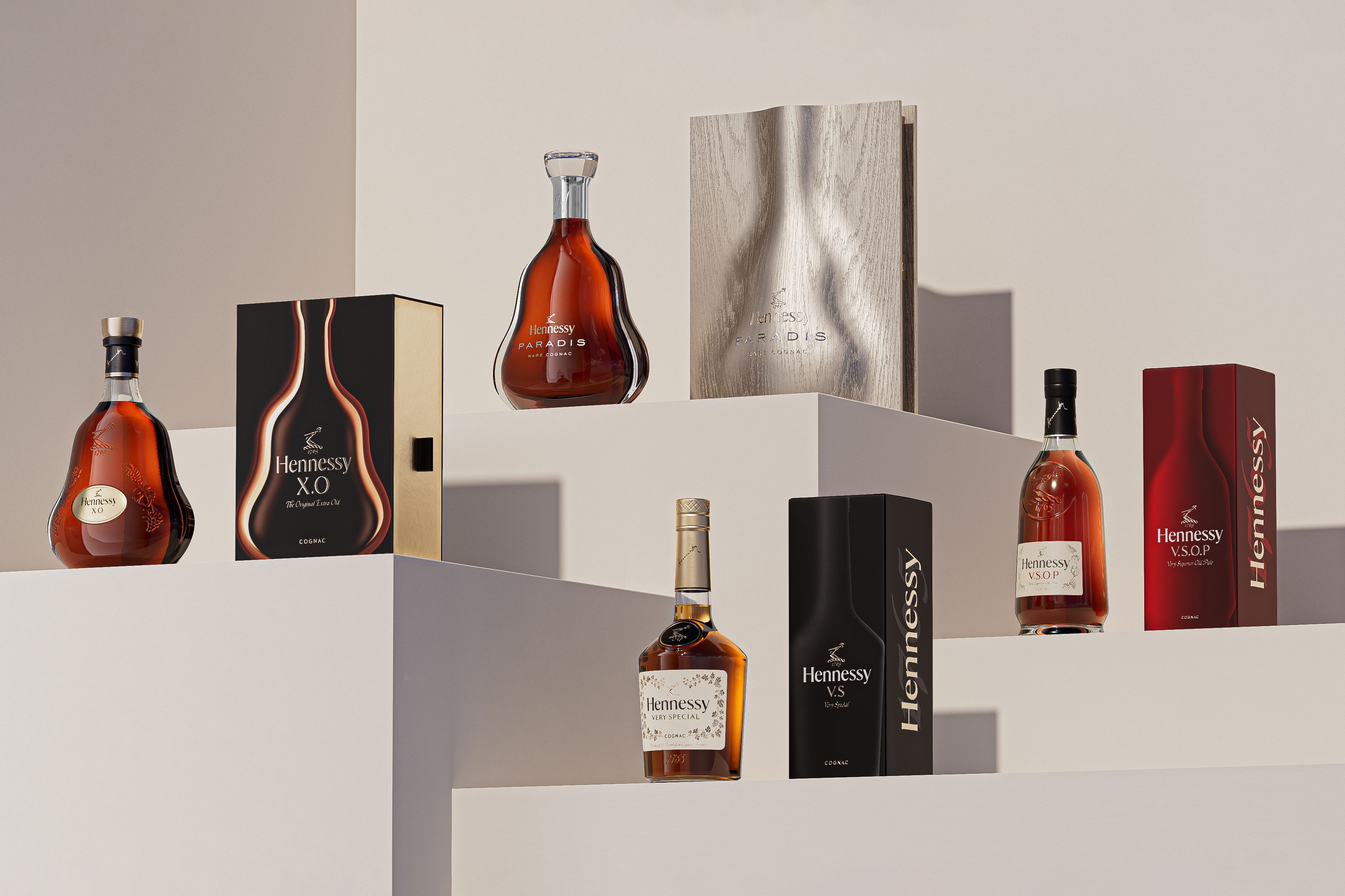 Hennessy Paradis — NR2154